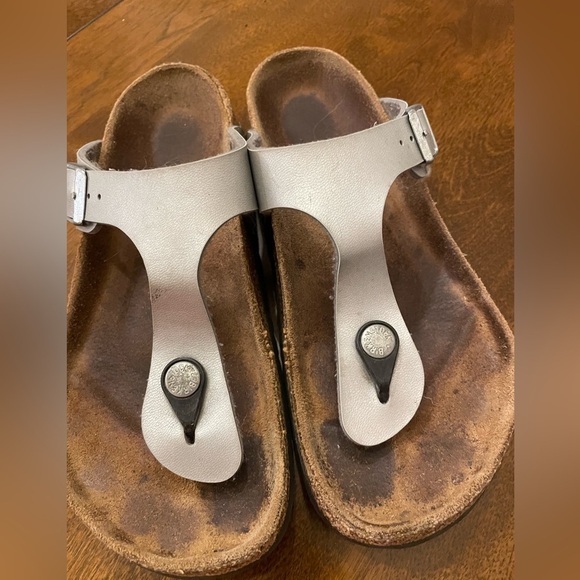 Birkenstock Gizeh Women's Silver Sandals 36 5.5 - Picture 4 of 10